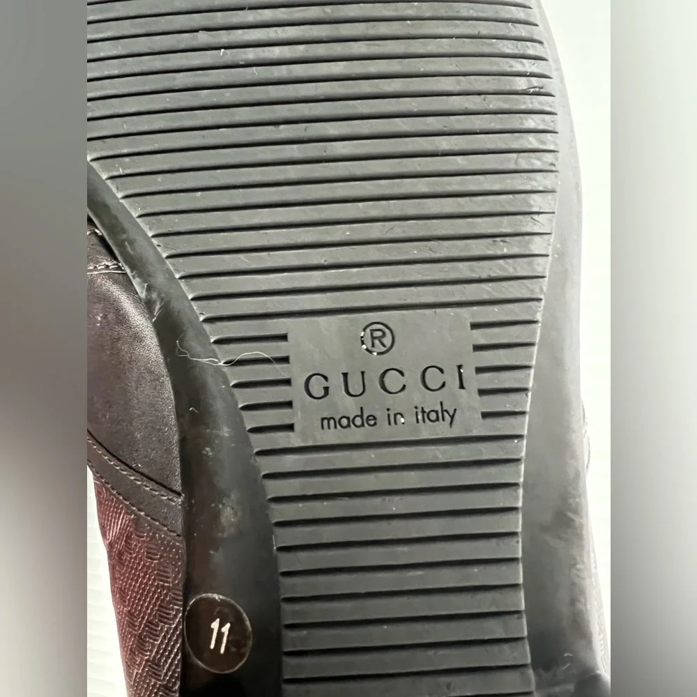 Gucci Brown Leather Loafer size 11